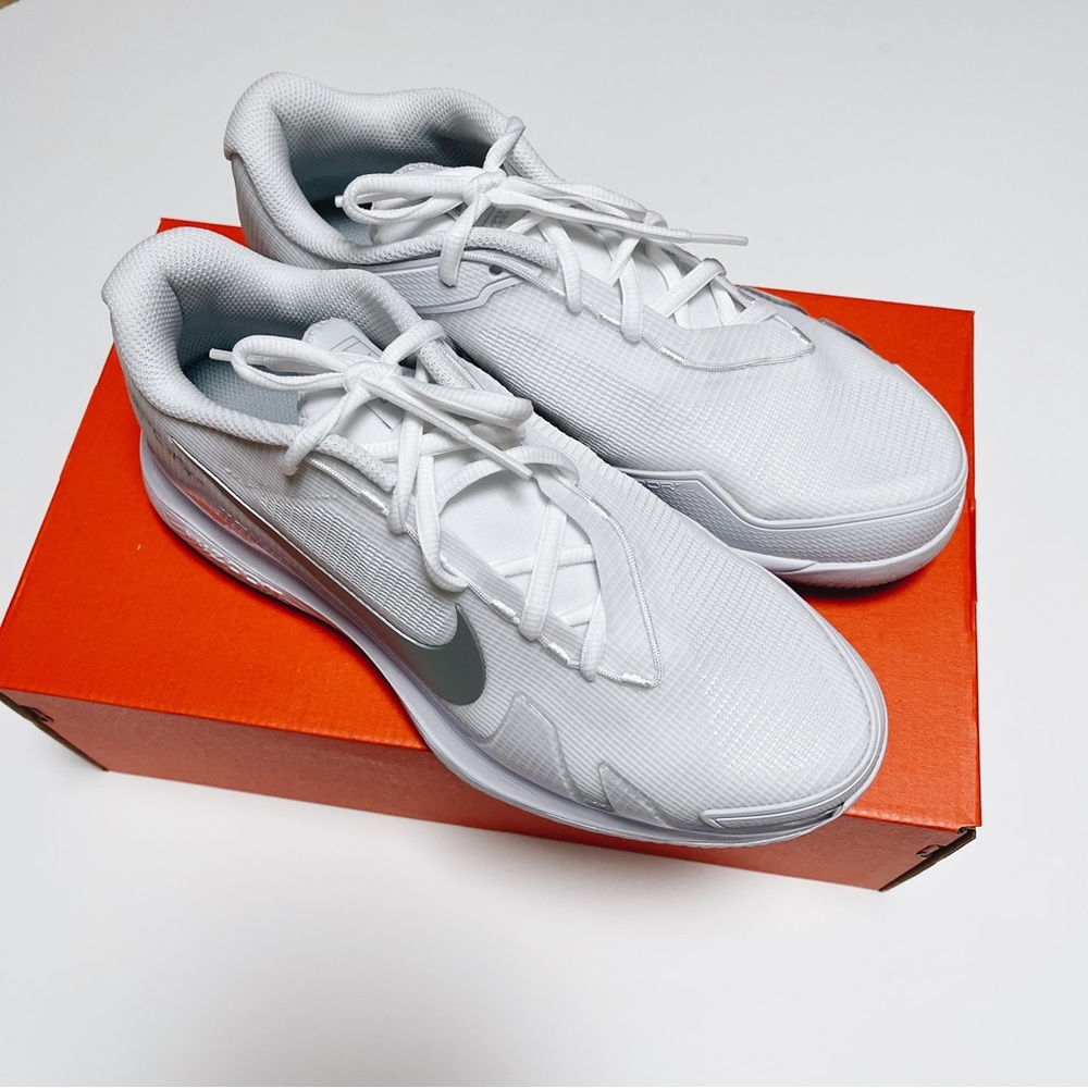 Nike Nikecourt Air Zoom Vapor Pro HC Tennis Shoe